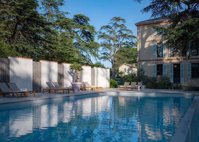Chateau De Fiac - Hotel & Spa
