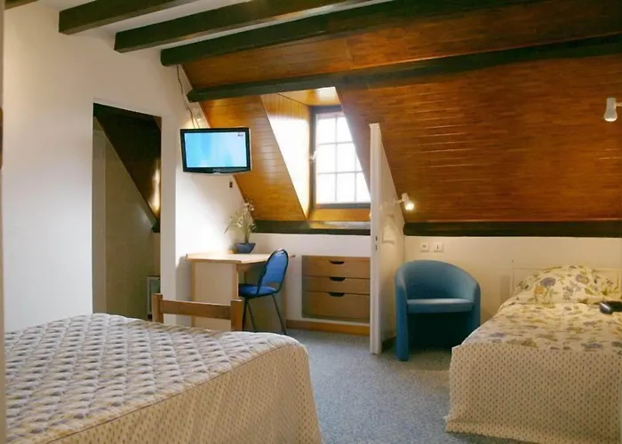 Logis Hotel Restaurant Auberge La Diege